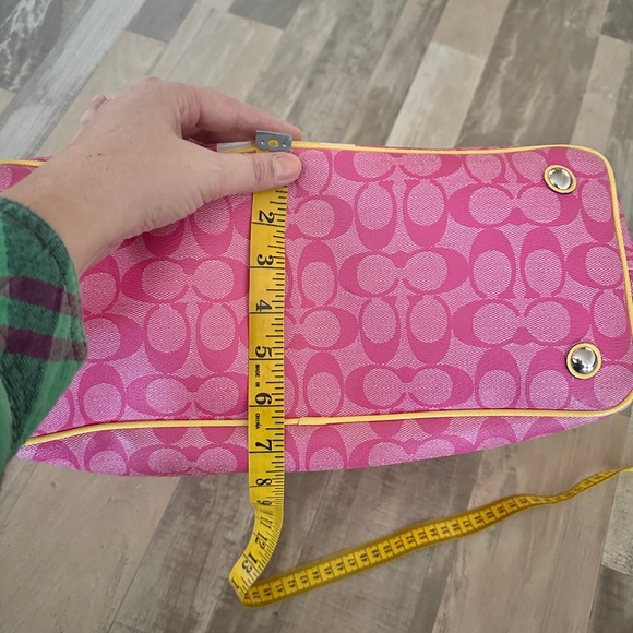 Coach Signature 'C' Legacy Striped Tote Bag Satchell Pink and Yellow - Picture 9 of 16